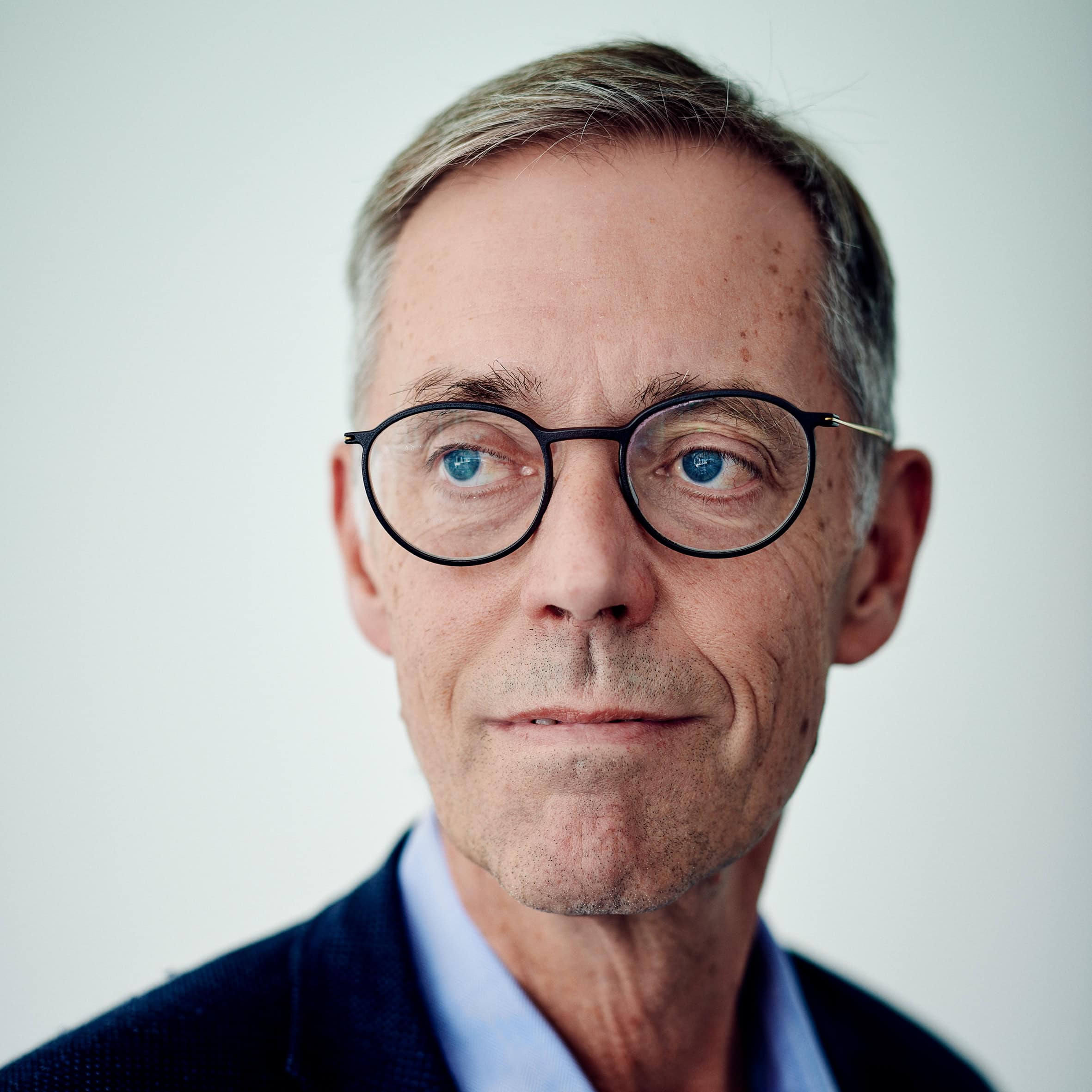 Portrait des deutschen Parkinson-Forscher Prof. Dr. Thomas Gasser